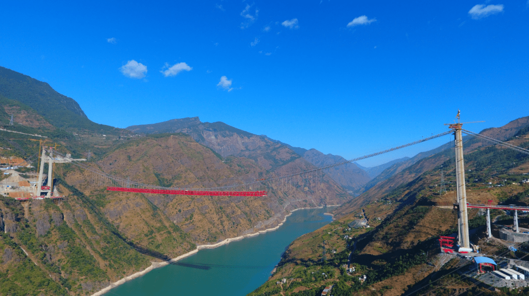 世界最大跨径山区峡谷悬索桥——华丽高速金安金沙江大桥建成通车