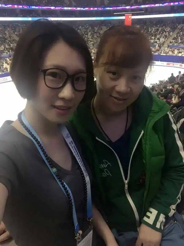 与冰共舞 | 她是花滑世界冠军张丹的启蒙教练,学生喊她黄妈妈!