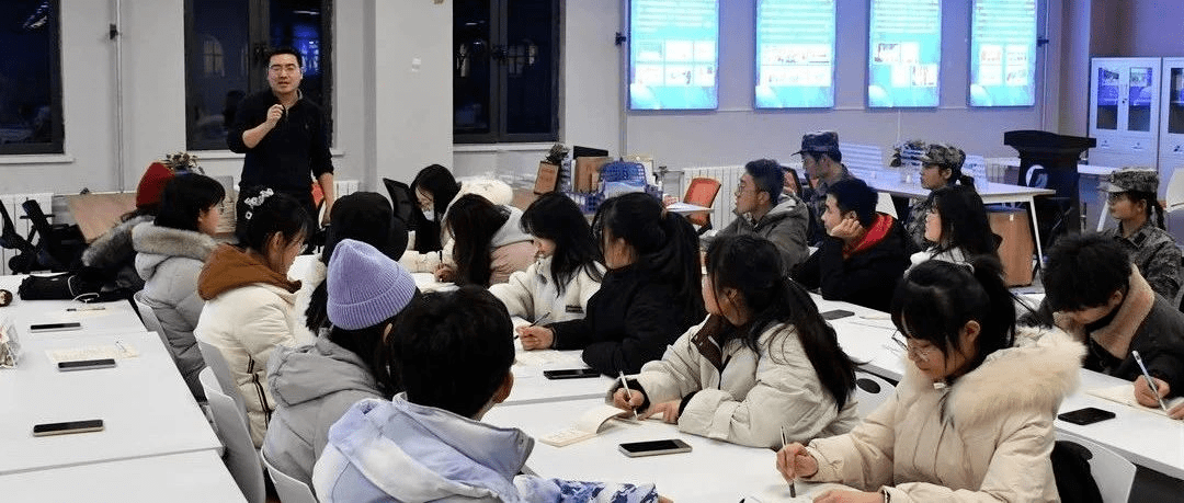 如何建立好的学生组织 769250a3e7534c4badbf1f823f8aa055.png