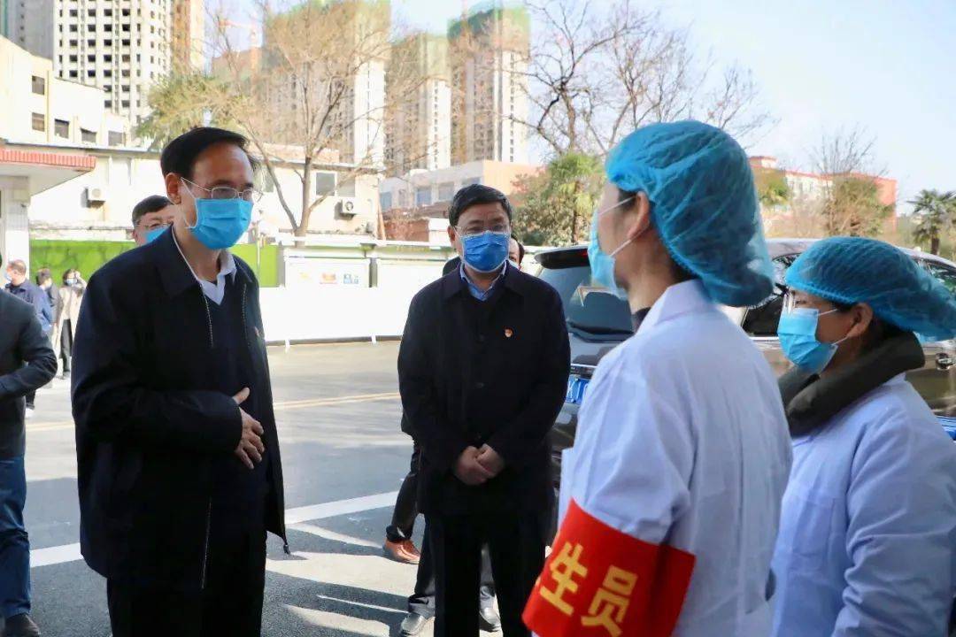 三月 3月10日下午,市委书记张国伟带领相关部门负责同志到我校调研