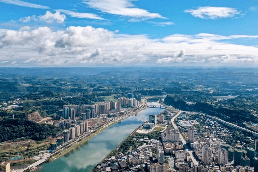 巴城人口_东汇城超市人口图片