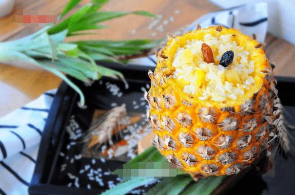 菠萝怎么吃不会刺嘴 707ed15359a54b7589d4fc828f6c7649.png