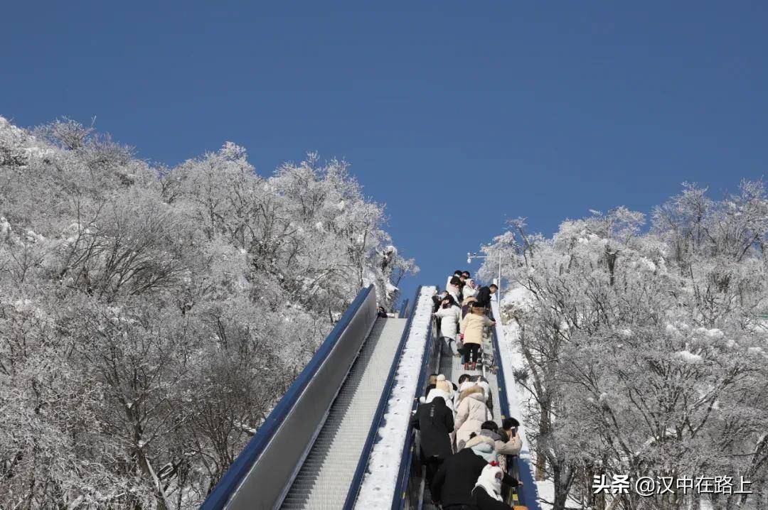 汉中龙头山景区元旦小长假接待工作圆满完成