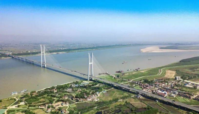 GDP添绿_爱绿护绿手抄报