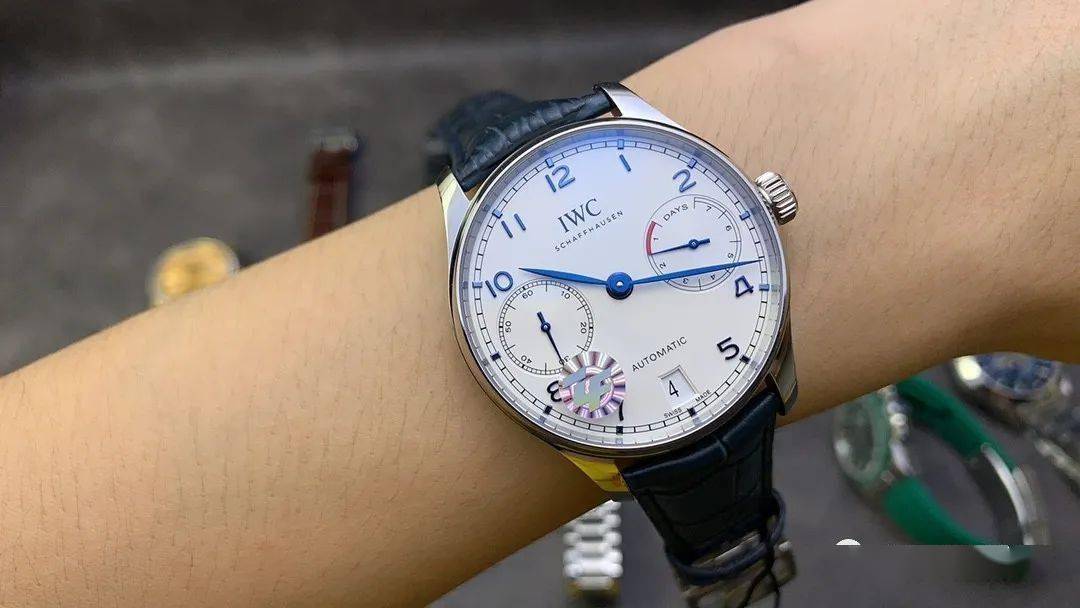 用什么做表针 79cb8855f2634d43ae65e734a0a60b67.jpeg