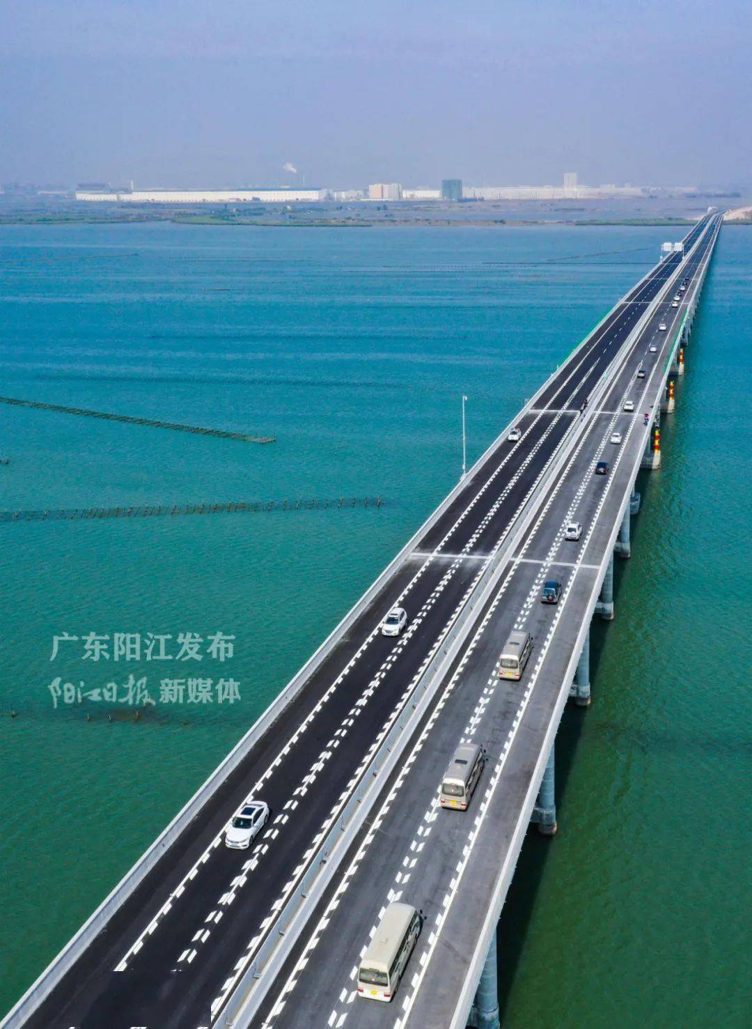 元旦假期,海陵岛大桥高速车流量逾1.3万辆次!