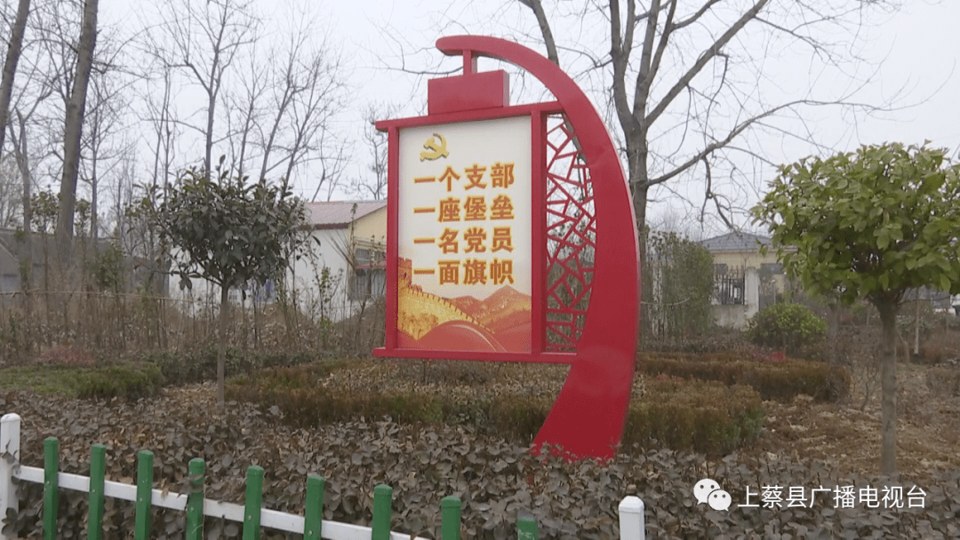 医疗卫生发展与经济总量_医疗卫生事业发展现状(3)