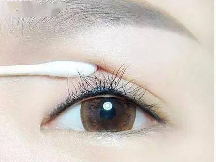 眼睛自带眼线的人 763f6f534b244e45977933dea68a926e.jpeg