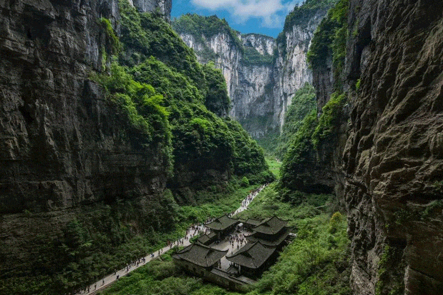勾魂摄魄的山城夜景 重庆夜景 去一座城市,一定要看看它的夜景.