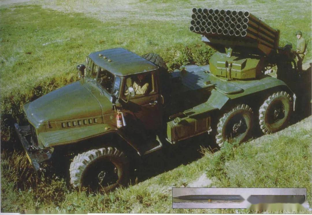 苏联经典武器回顾——9m14"赛格"反坦克导弹和bm-21火箭炮
