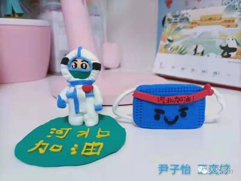 书香战疫广宗县小学生手工作品为抗疫加油