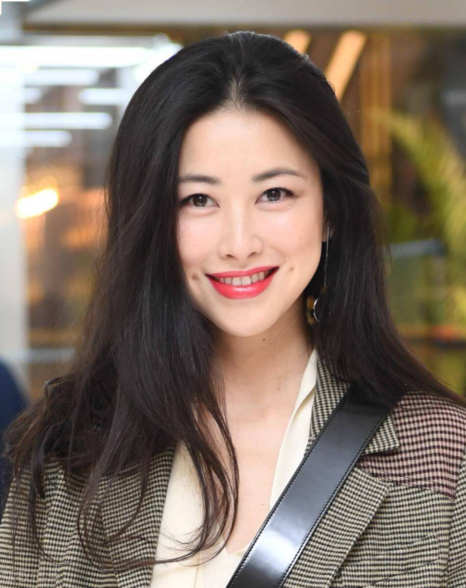 朱珠亮相,越来越美,有点太漂亮了吧
