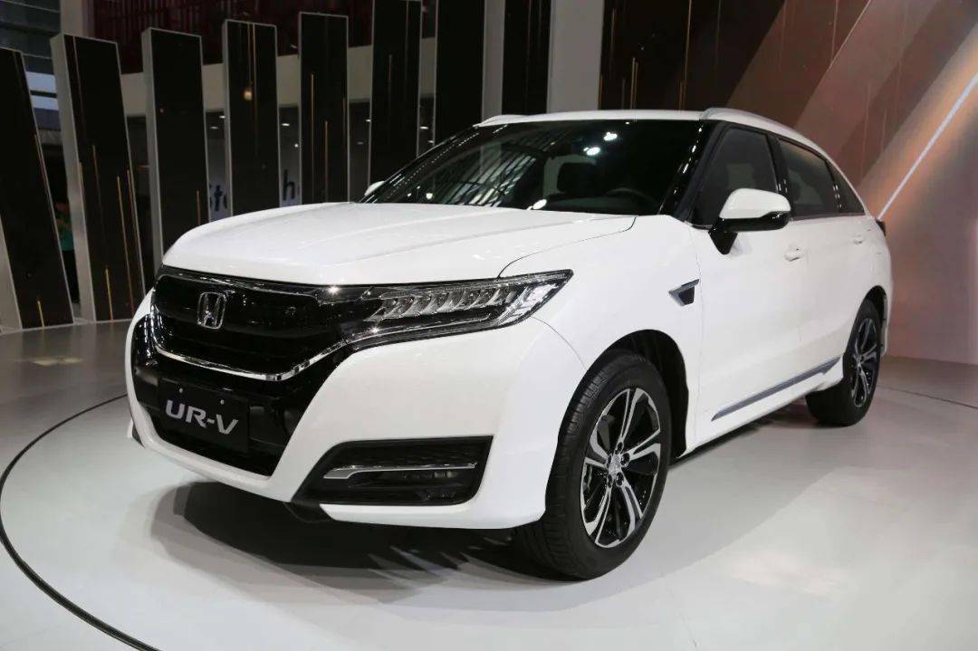 雅阁甩开帕萨特夺冠,suv