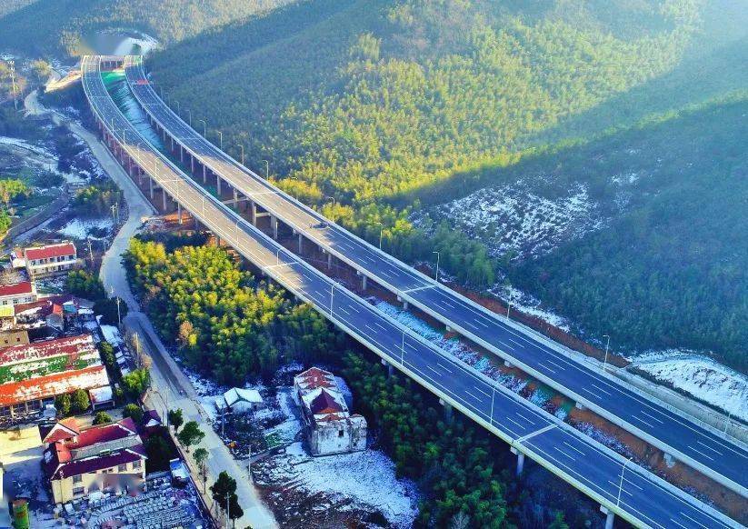 江苏最美高速公路通车