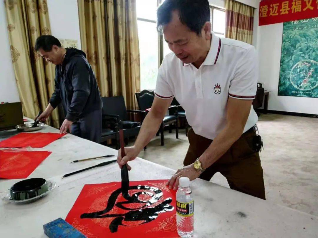 中华五福图福满人间海南澄迈福山五福图书写创意者刘元朝