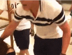 凌晨四点,男子的妻子醒来发现丈夫情况有些异常,可惜为时已晚,男子再