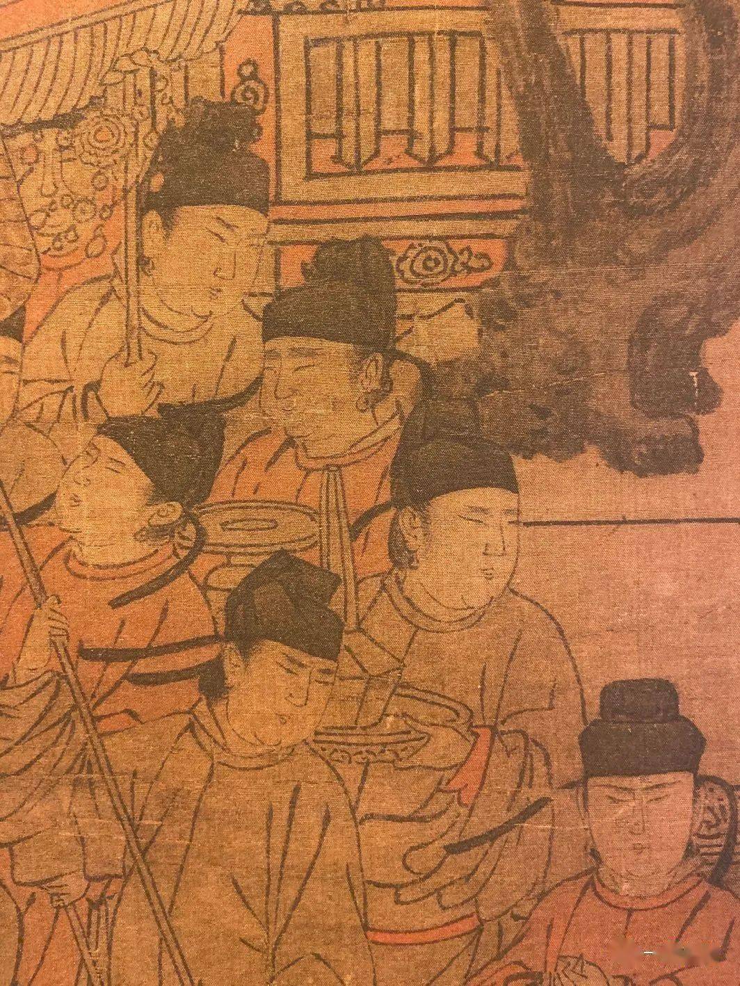 《唐后行从图》的断代有如下论述"旧传张萱绘《唐后行从图,幞头虽