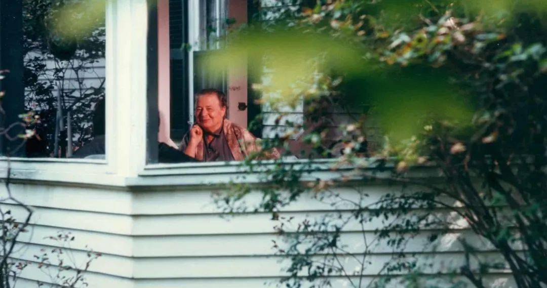 我的双手被捆绑起来,而它们从未伤害过你.