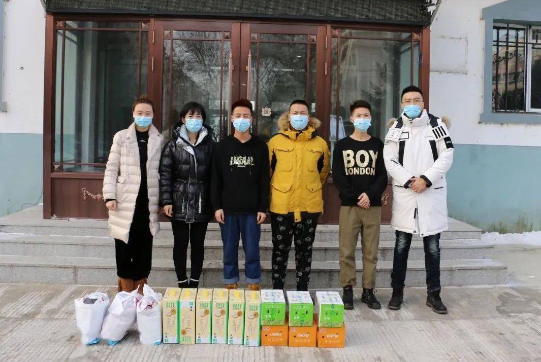 伊春团市委新春慰问送温暖岁寒情深暖人心