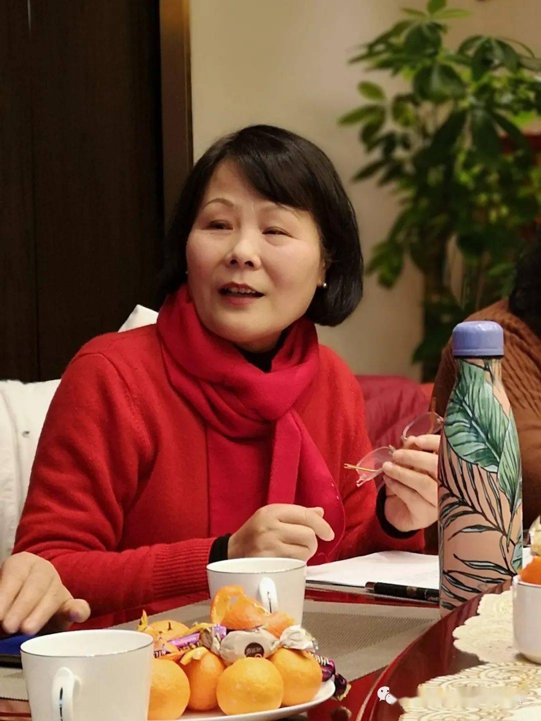 会议首先总结了2020年工作,袁晓英主席说,2020年绵阳市女摄影家协会在
