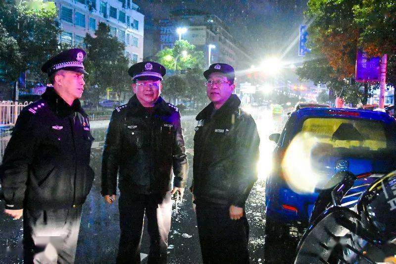 行动前新宁县公安局成立了以副县长,公安局局长肖绍荣为指挥长,政委孙