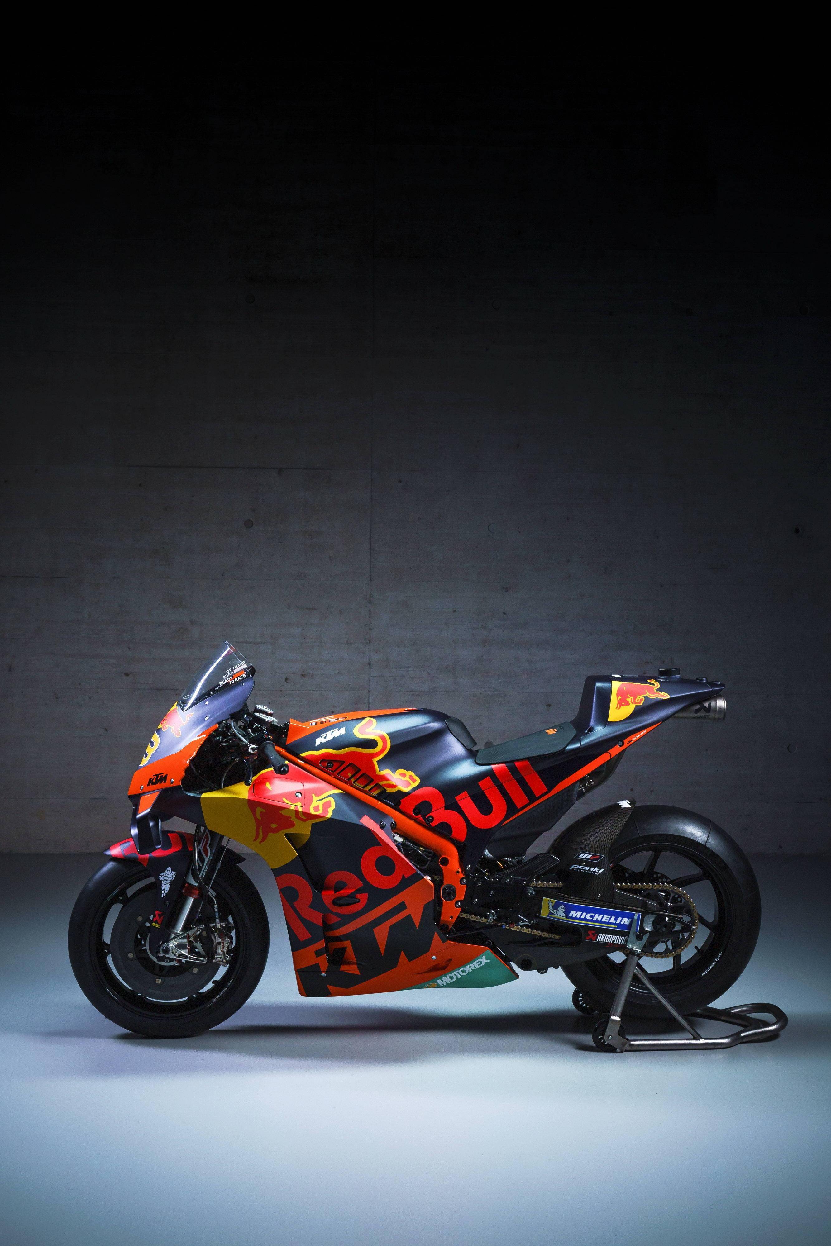 2021 motogp:ktm 厂队版赛车 rc16