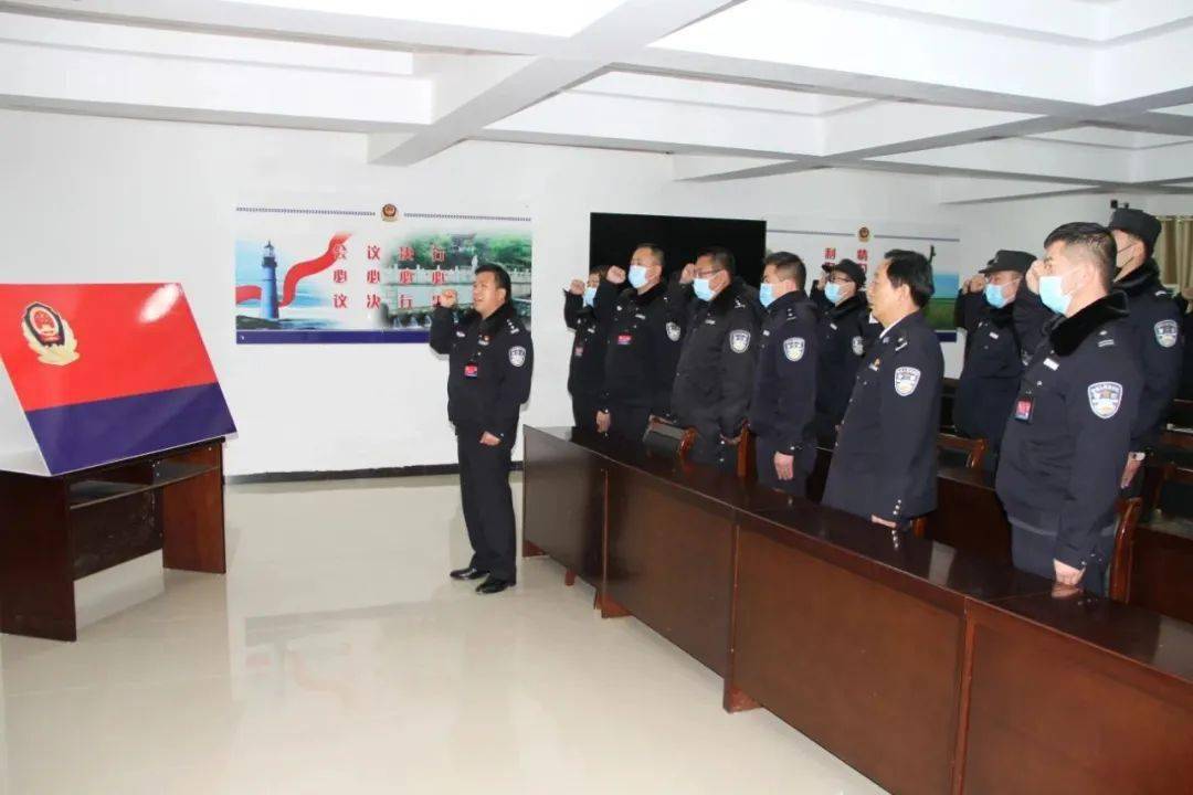 2月18日,沽源监狱举行2020年新招录干警迎新见面会.