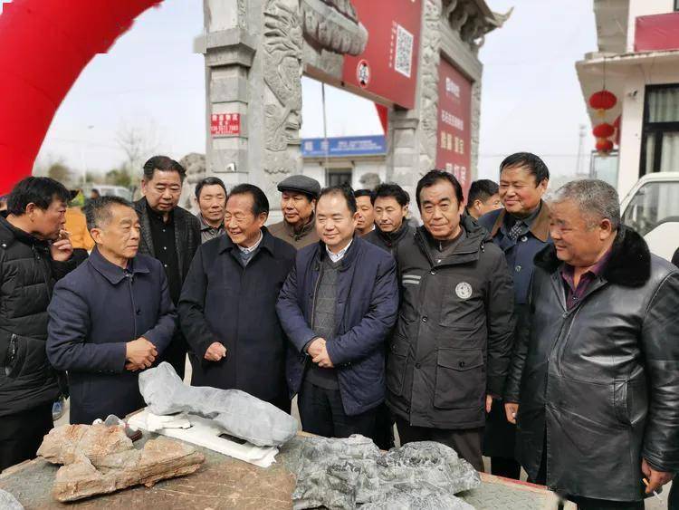 灵璧县渔沟镇"天下石城"毛石文化市场盛大开业