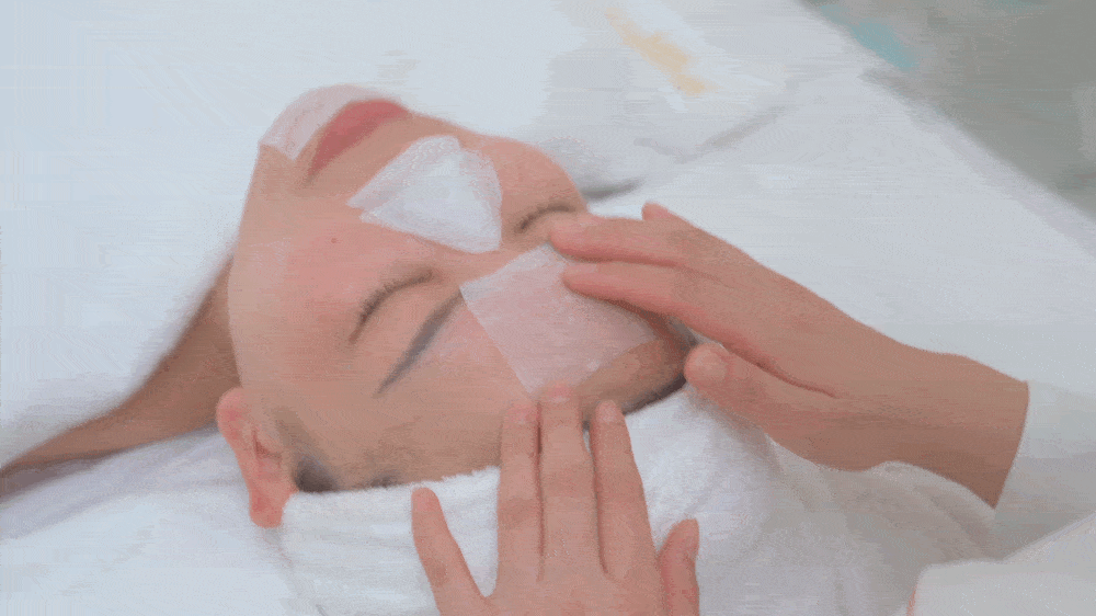 揭秘!郑州街头那些拥有水光肌的小姐姐,好皮肤都是怎么养成的?