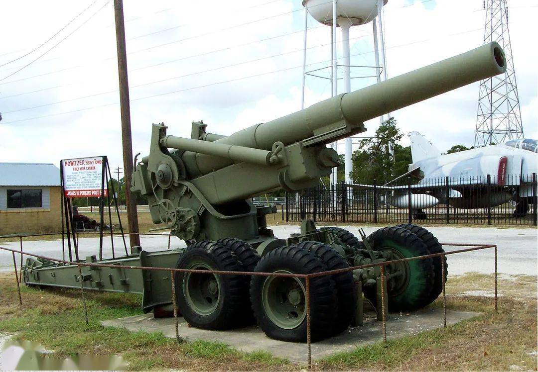 展示的m115 203毫米榴弹炮(图片来自网络)