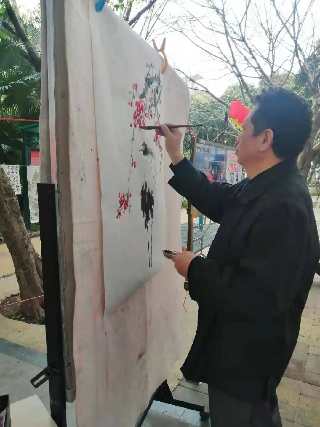 尚景社区的"女神"们用书法绘画展庆祝妇女节
