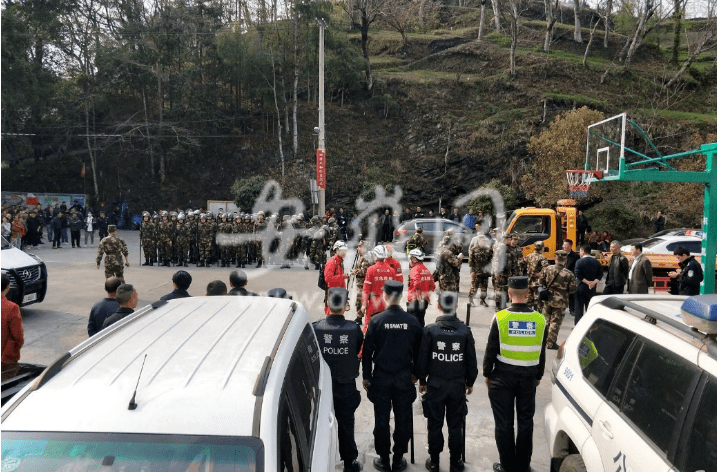 案件追踪:杀人嫌犯潘楷发被抓捕画面曝光 !原来他躲在