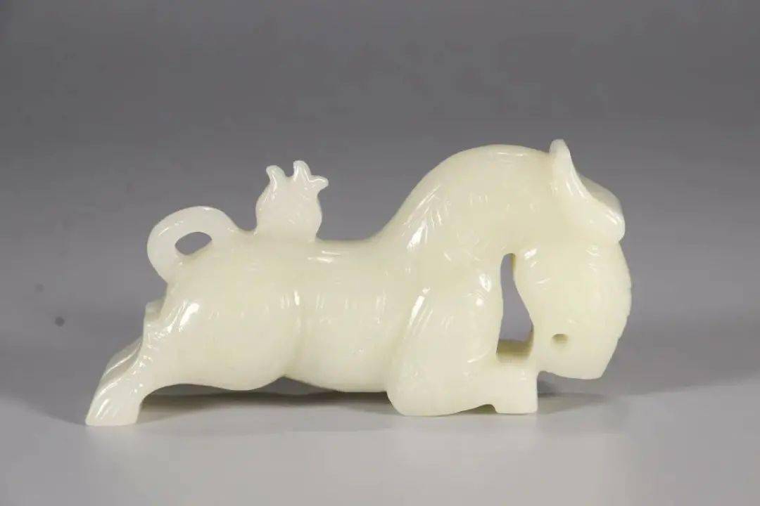 明清玉器和田玉瑞兽摆件