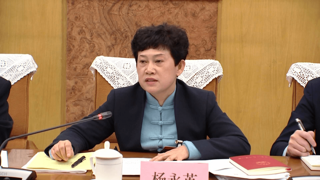 两副部,同日辞去州长职务_黔南州