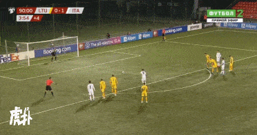 意大利阵容433:多纳鲁马,埃莫森(56斯皮纳佐拉),巴斯托尼,g曼奇尼