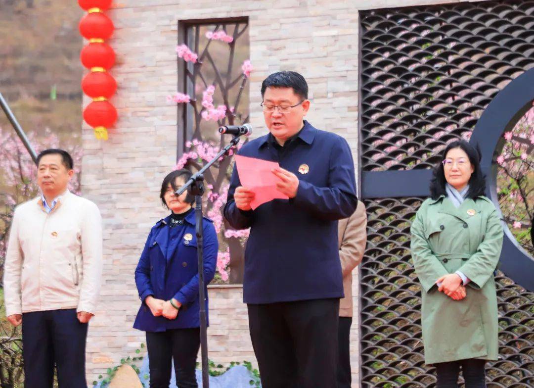 细雨桃花别样红|"中国·龙山"第五届桃花节今日盛大开幕