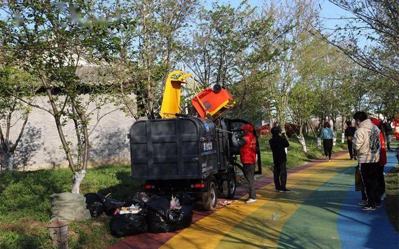 甘泉街道|长塘村:比花动人,比景绚烂,比春色更暖的是那一抹红