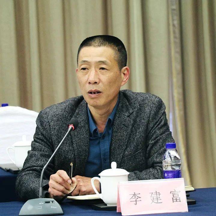 李建富副局长部署社救,养老相关工作