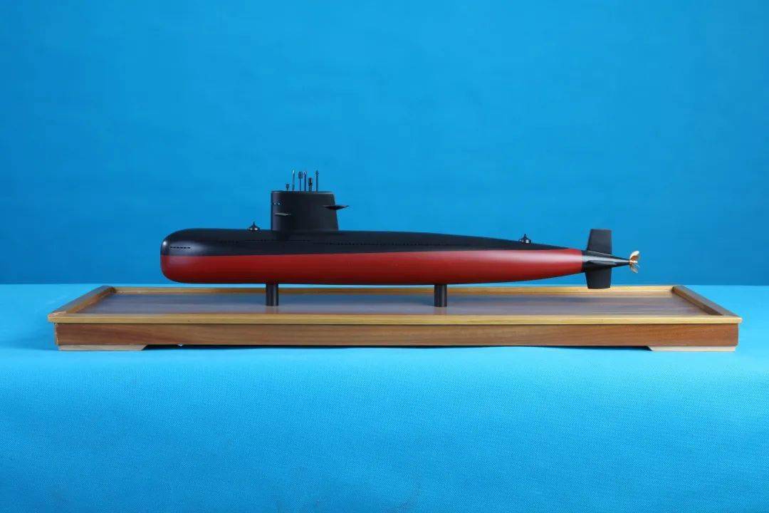 我国039型常规动力潜艇模型 (中国航海博物馆藏)