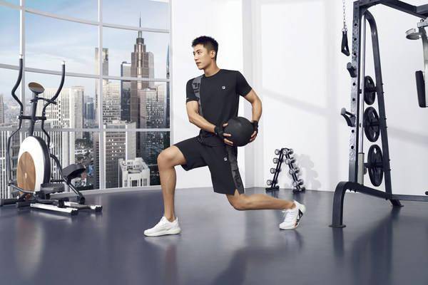 fila携高颜值fila fitness系列助力《青春有你3》