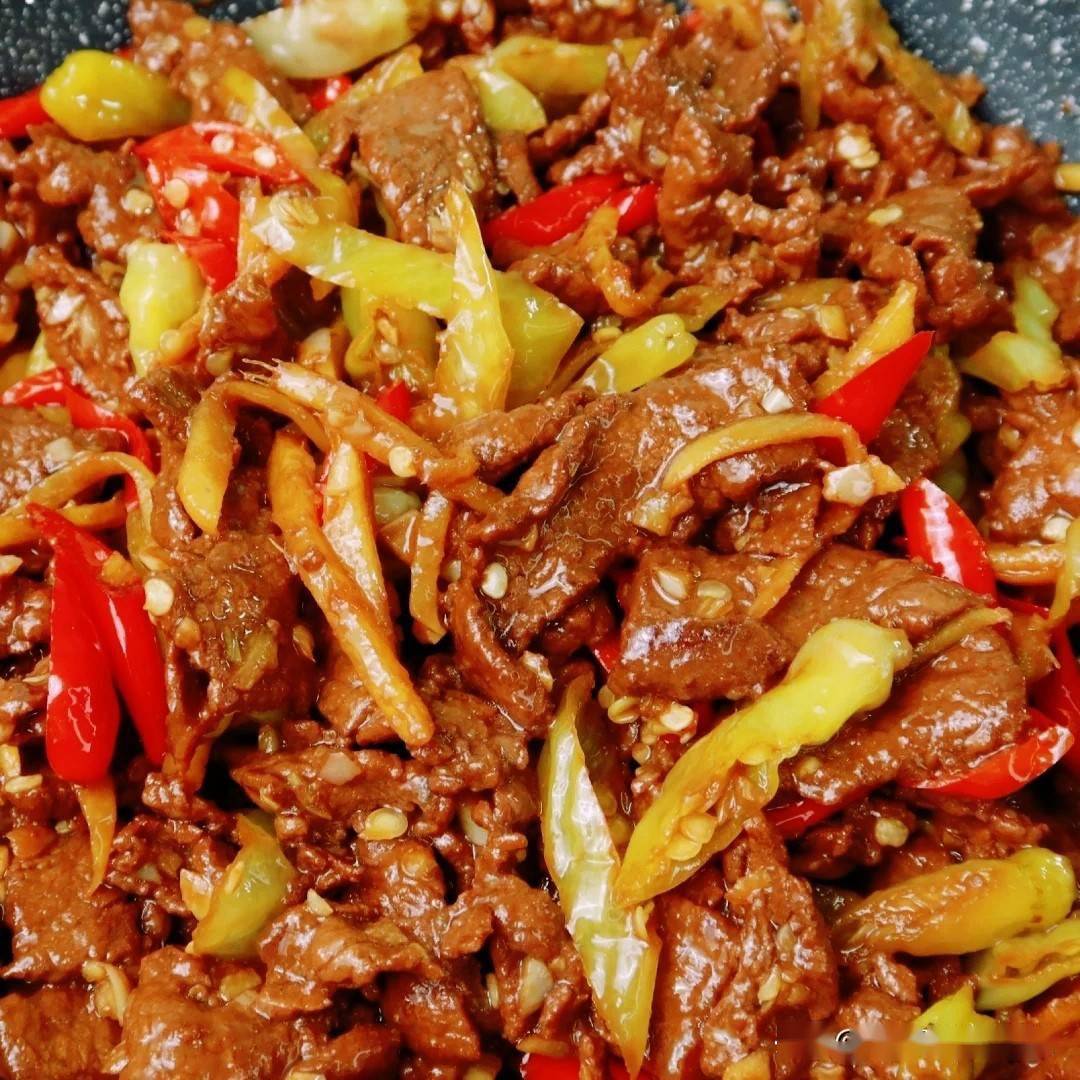 美食家常菜推荐:泡椒炒牛肉,紫苏牛蛙煲,泡椒鲈鱼煲,超美味哟