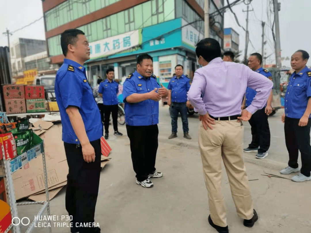 动真格了!镇平县晁陂镇综合行政执法中队依法拆除违章建筑