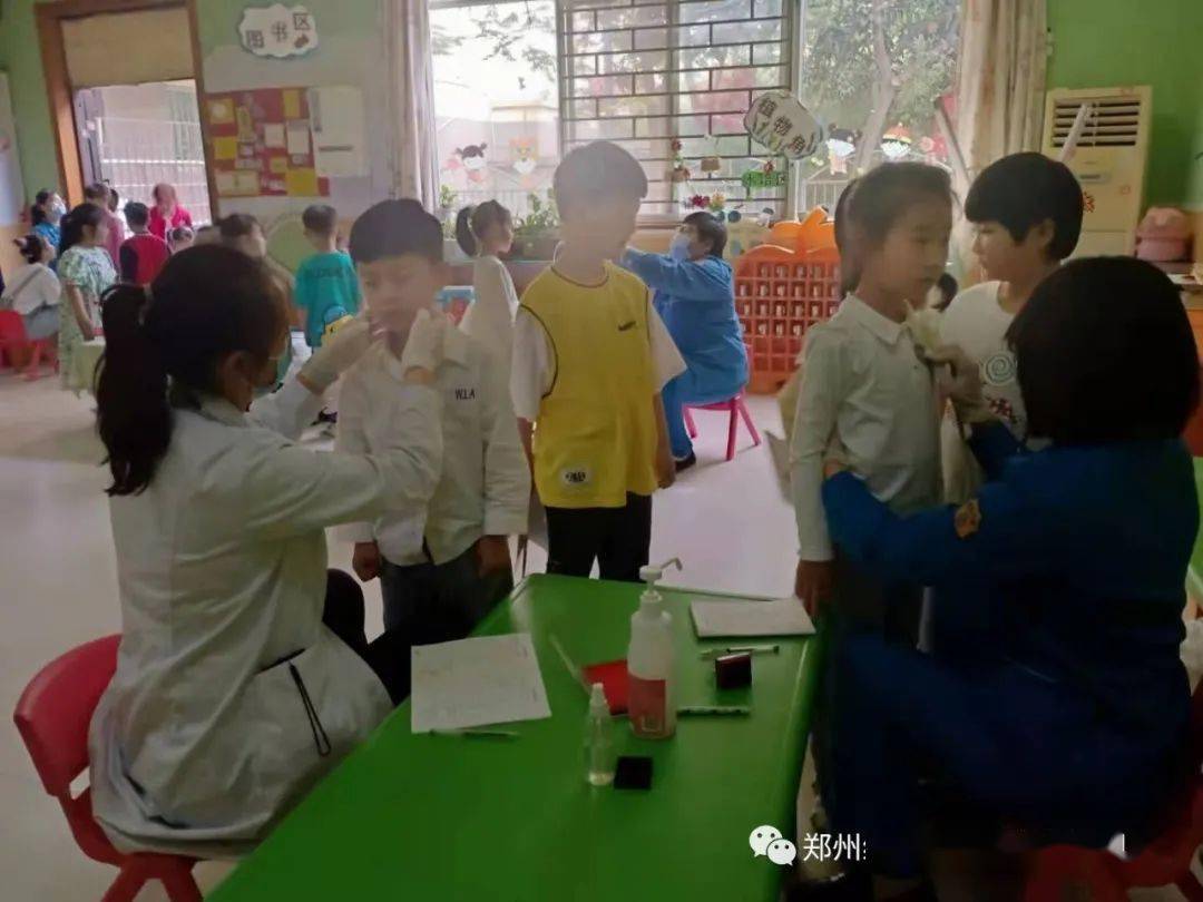 定期体检,关注健康 ——青青美庐幼儿园"六一"体检活动