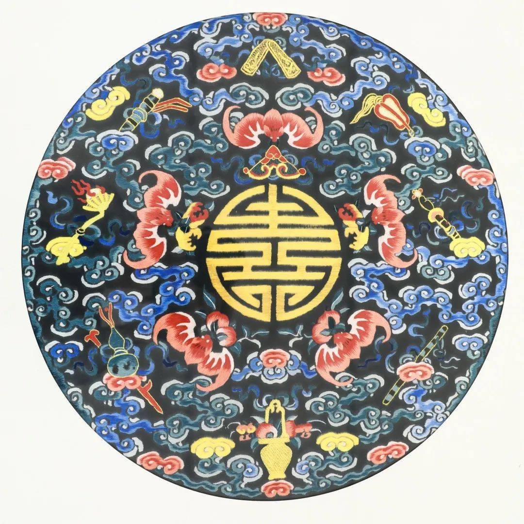 中式传统纹样刺绣展 | 探寻传统纹样刺绣背后的寓意和