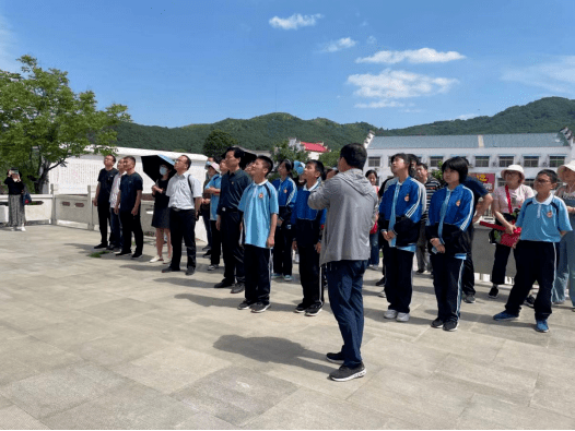 平顶山市第十六中学开展学习百年党史传承革命精神教育实践活动