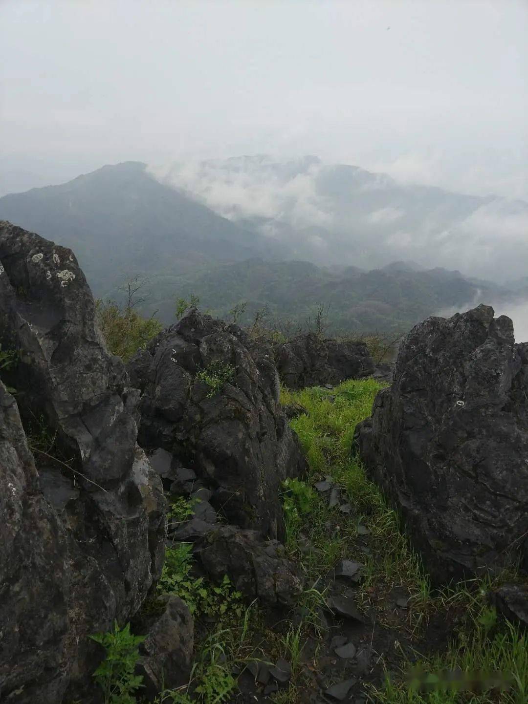 [开福寺]周日5.30通城黄袍山徒步穿越攀爬128(车费,保险,晚餐)