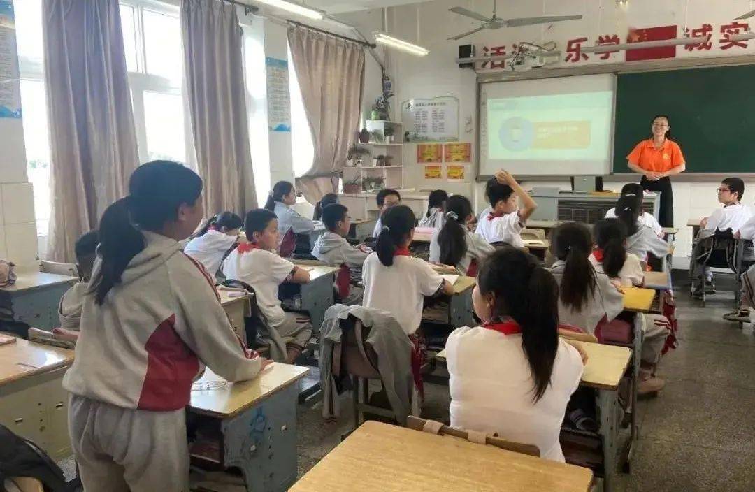 5月24日,德清县洛舍中心学校,德清县中小学生综合实践学校共同开展了"