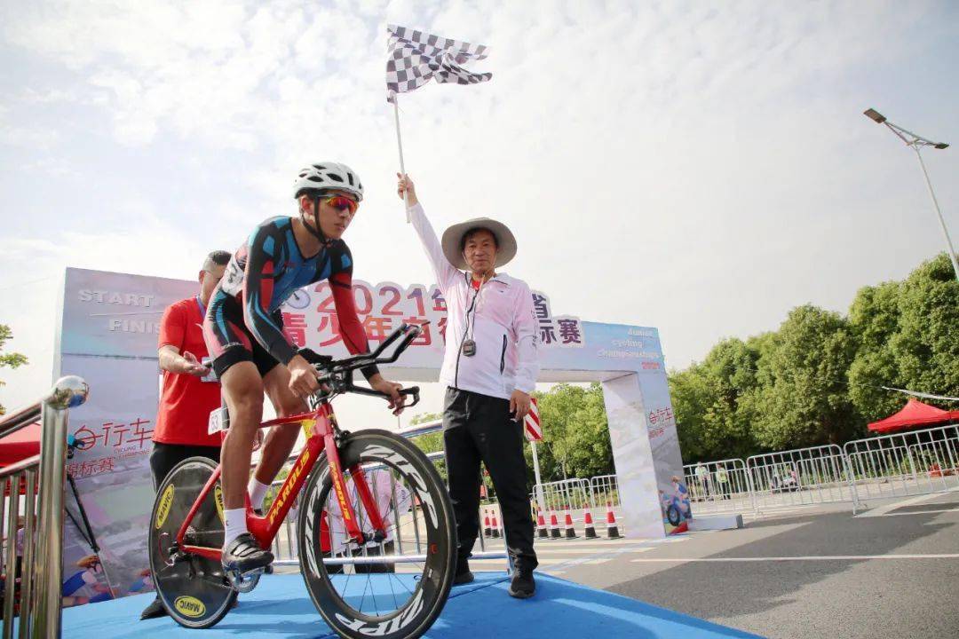 2021年江苏省青少年自行车锦标赛在泰州高港开赛