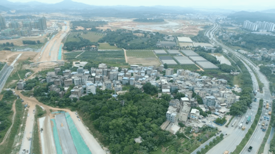 何棠下村牛往村进行拆迁地复绿 何棠下村旧改建新范围总用地面积