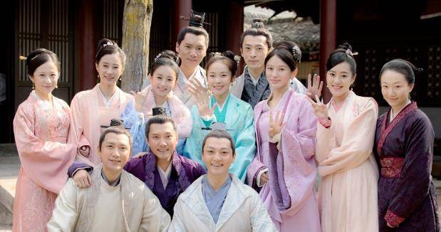 知否知否应是绿肥红瘦全部人物 cc1cad2e273a431fa7d548b4eea295eb.jpeg